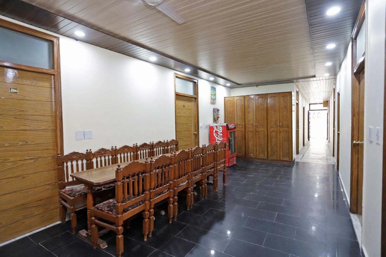 Oyo 39066 Hotel Star View Mussoorie Exteriör bild