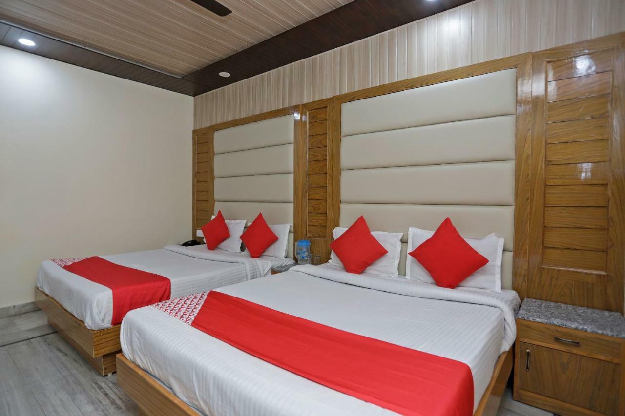 Oyo 39066 Hotel Star View Mussoorie Exteriör bild